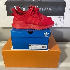 adidas U Path Run Triple Scarlet Red in Kids Size 4.5